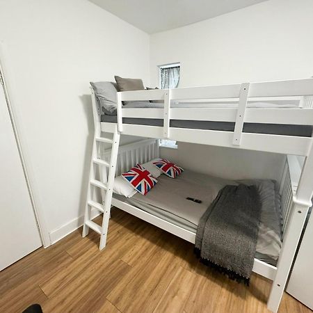 Golders Green Studio Лондон Экстерьер фото